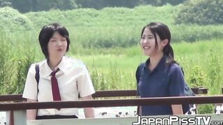 Japanese schoolgirls peeing really hard at lunch break
