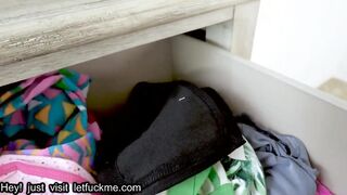 anal teen stepsister deepthroats a big dick