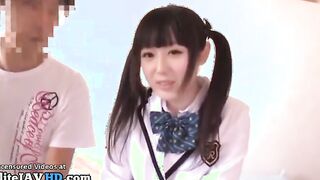 Japanese college teen in uniform satisfies her fan