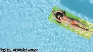 cumshot hard anal in paradise