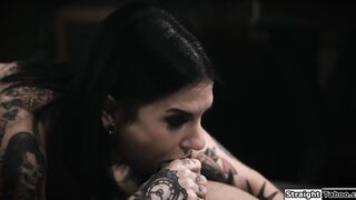 Guy anal fucks tattooed milf classmate