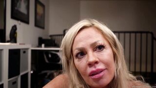Envy Knows How To Suck A Penis - Envy Jolie & Mike Brest two