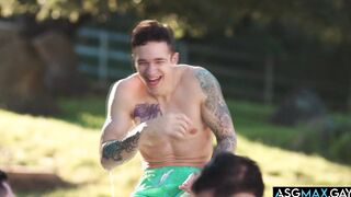 I'm flabbergasted! Gay porn this good!