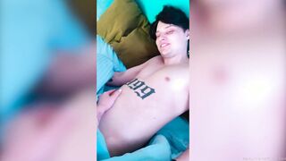 Lilendi Gets His Morning Wood Worked - Lilendi & Vicky Golden two