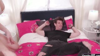 Guy anal fucks busty shemale roommates