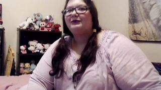 Huge chick Dee Riding Her Man - Dee Hollows & Sammy Hollows two