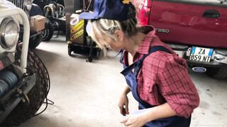 Getting Kinky Into The Garage - Luna Green & Markus Green