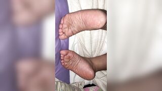 Bbw Hispanic sends clips of her soles