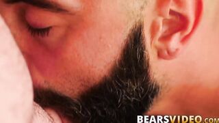 Bearded homosexual Justin West and Carlos Verga bareback