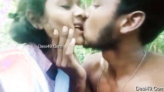Cute Paki Girl for more video join our telegram channel @desi41