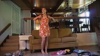 Brandibraids Trying on Clothes