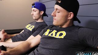 Kane Fox and Ryder Owens compare dick size
