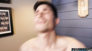 Kane Fox and Ryder Owens compare dick size