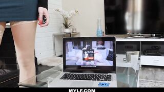 This Is How A Real Woman Does It - FullofJoi