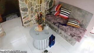I seduce a hotel worker and it ends in a DELICIOUS FUCK