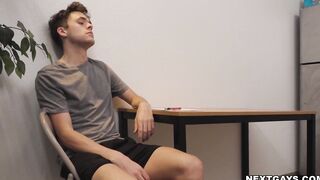 Christian Wilde fucks Troye in a little crevice
