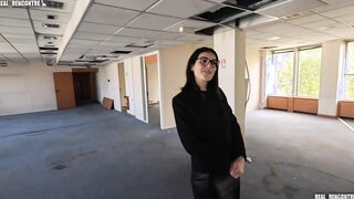 milf realtor holed in