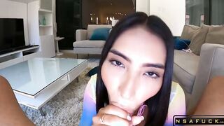 I Seduce a DELIVERY GUY in my Aruba p2