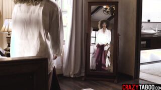 Ebony MILF enjoyed passion pussy licking