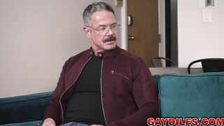 OMG! Son sees his dad getting a blowjob from his buddy!