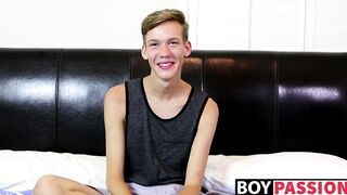 Skinny twink wanks his long cock until he explodes his jizz