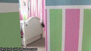creampie dad crush- step-daughter thought she wouldnt get caught