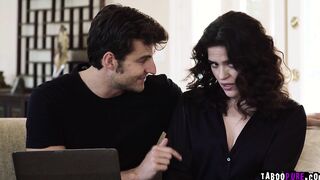 Jay troubleshoot Victoria's laptop and pussy