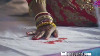 Jane Anjane Merin 7 Ullu Original for more video join our telegram channel @desi41