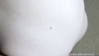 My boyfriend bareback fucks me until he cums all over my ass