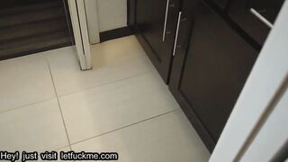 cumshot stepsis gets stuck and stepbrother cums on her