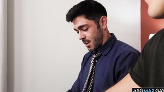 BEST ORAL SCENE AWARD! HOT AS FUCK!