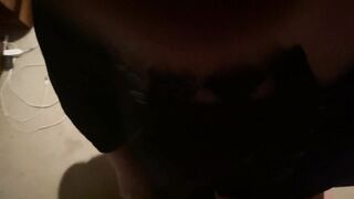 Amateur cougar ex-wife blows penis and deepthroats for cum into