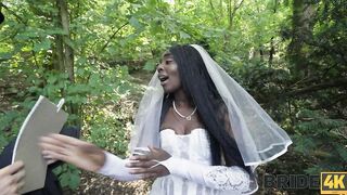Cheating black bride gets creampie at the forest