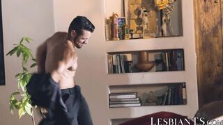 TS Natalie Mars seduced Emily Willis before getting pounded