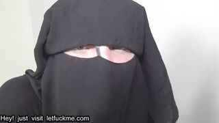 anal muslim babe gets given a special gift