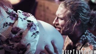 MILF Siouxsie hardfucked by big dick daddy Michael