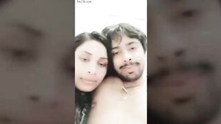 Dost ki Behan ko kiss kiya for more video join our telegram channel @rehana980