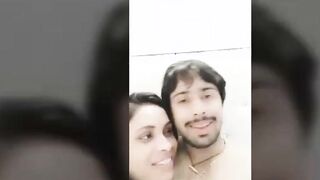 Dost ki Behan ko kiss kiya for more video join our telegram channel @rehana980
