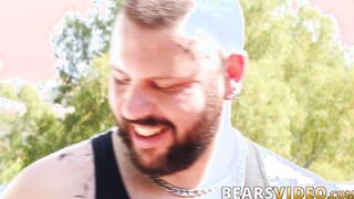 Beefy daddies Adam Jones and Alete Desco filp fucking raw