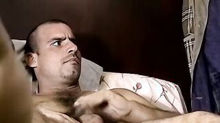 Amateur dude Tom wanks and swallows a massive cock on a bed