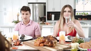 It's Thanksgiving, which means lots of family togetherness! Katie Kush has invited her friend Skylar Storm to eat with her