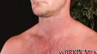 Massive cock wielding hunk cant stop himself from jerking