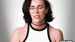 Horny MILF Casey Calvert masturbate