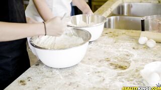 lez girls kitchen licking cooks