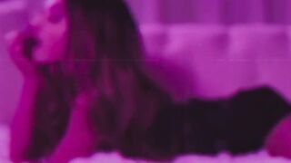 Ariana Grande - Dangerous Woman