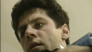 Tac! tac! tac! en ce son de musical excitant qui est une pratique qui consiste