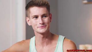 Trevor Harris hole fucked by stud Ian Holms