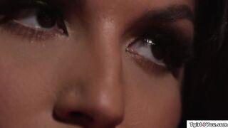 Photographer banged by trans Zariah Aura