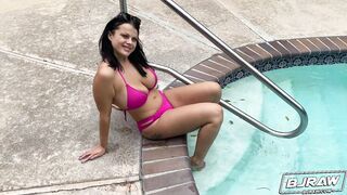 BJRAW Nadia White gets naughty