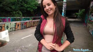Outdoor Agent Lenna Ross loves getting her twat screwed rough